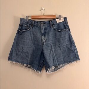 NWT Abercrombie & Fitch High-Rise Loose Jean Shorts